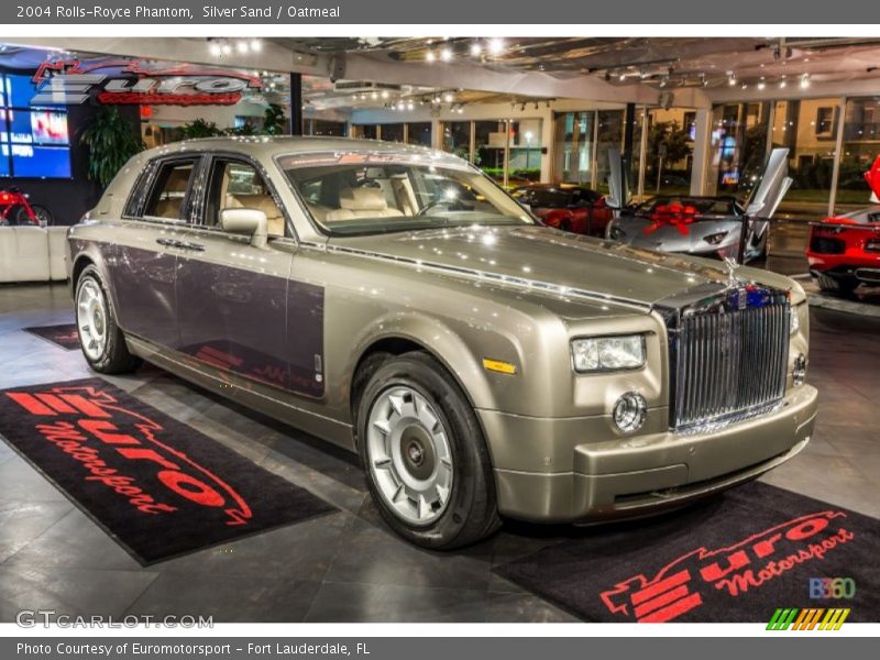 Silver Sand / Oatmeal 2004 Rolls-Royce Phantom