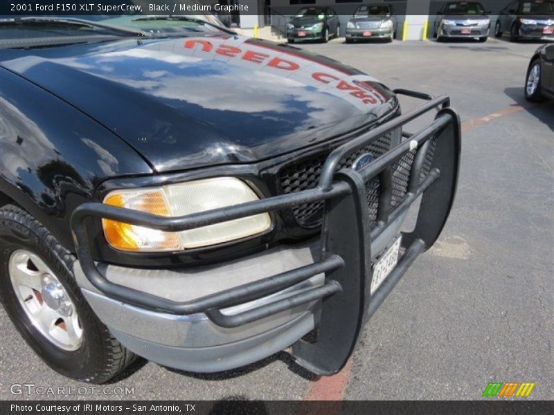 Black / Medium Graphite 2001 Ford F150 XLT SuperCrew
