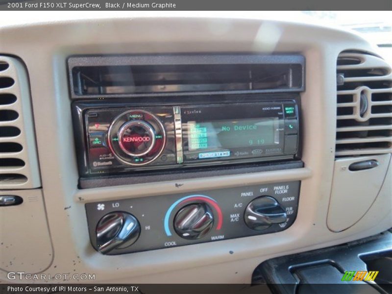 Black / Medium Graphite 2001 Ford F150 XLT SuperCrew