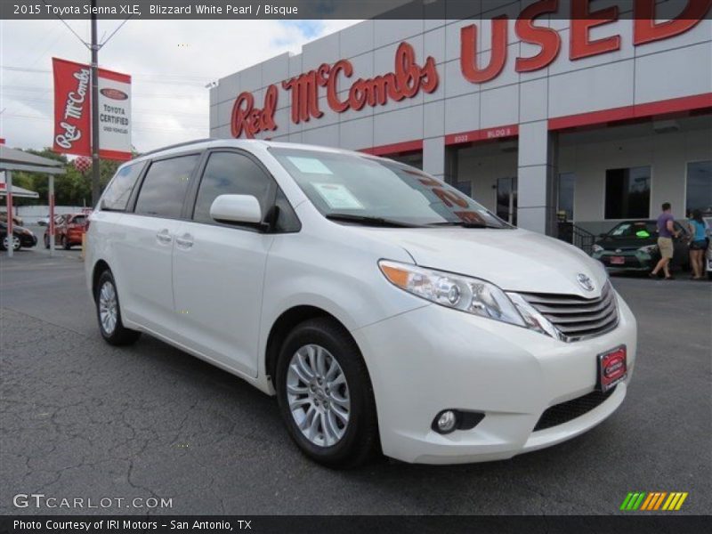 Blizzard White Pearl / Bisque 2015 Toyota Sienna XLE