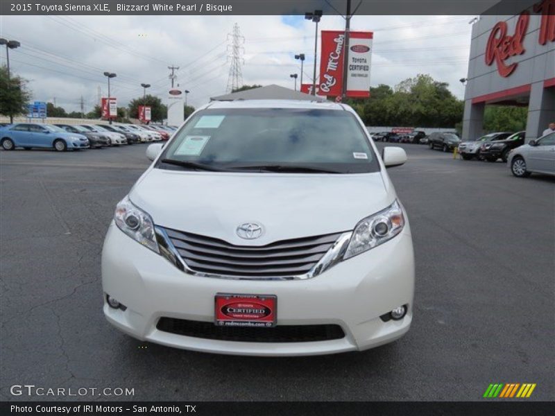 Blizzard White Pearl / Bisque 2015 Toyota Sienna XLE
