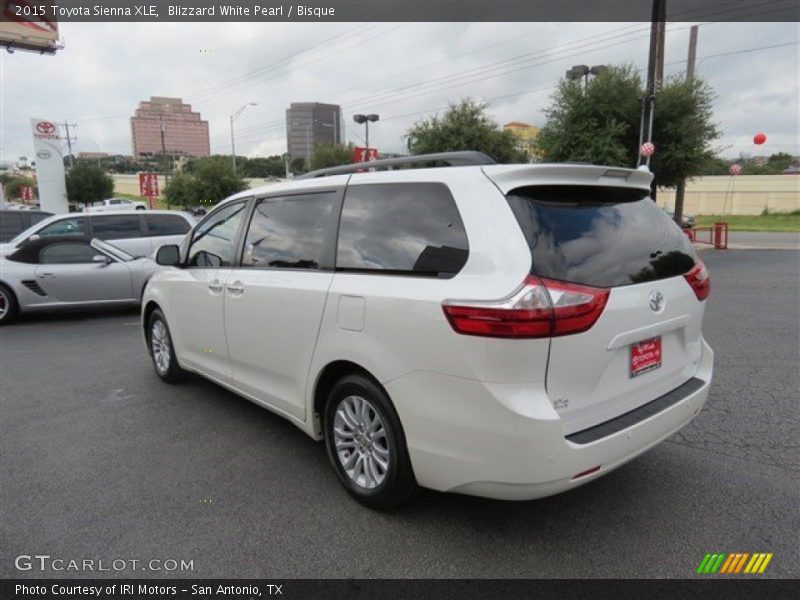 Blizzard White Pearl / Bisque 2015 Toyota Sienna XLE
