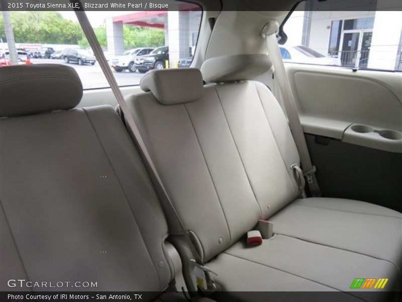 Blizzard White Pearl / Bisque 2015 Toyota Sienna XLE
