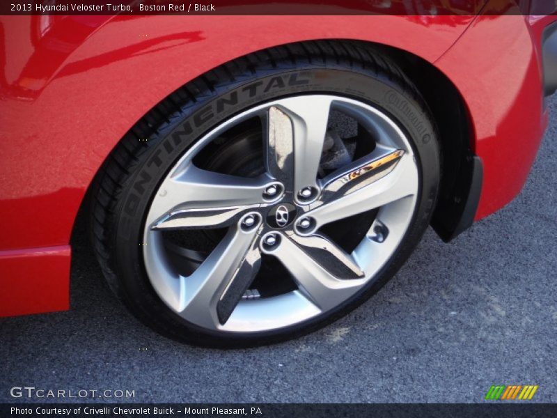 Boston Red / Black 2013 Hyundai Veloster Turbo