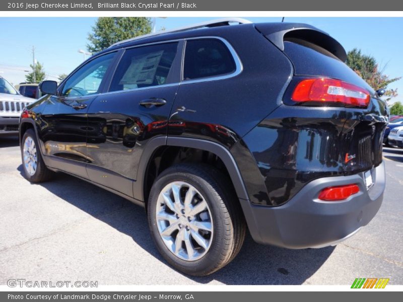 Brilliant Black Crystal Pearl / Black 2016 Jeep Cherokee Limited
