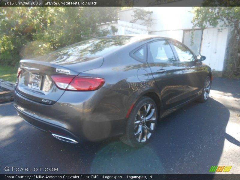 Granite Crystal Metallic / Black 2015 Chrysler 200 S