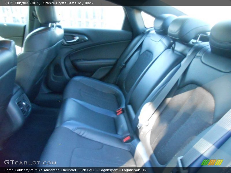Granite Crystal Metallic / Black 2015 Chrysler 200 S