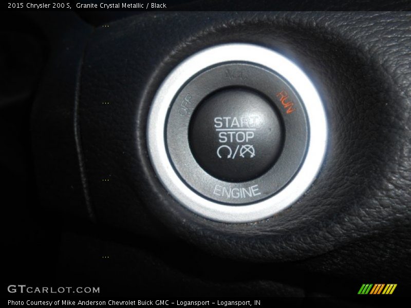 Granite Crystal Metallic / Black 2015 Chrysler 200 S