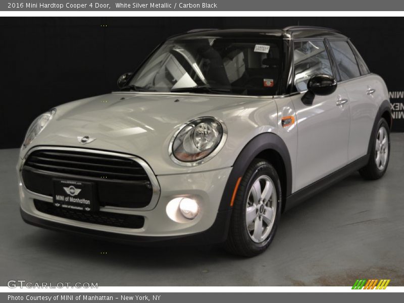 White Silver Metallic / Carbon Black 2016 Mini Hardtop Cooper 4 Door