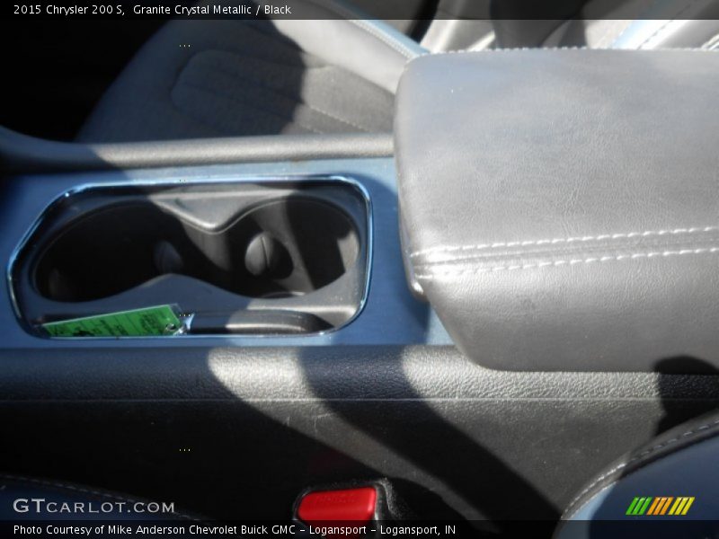 Granite Crystal Metallic / Black 2015 Chrysler 200 S