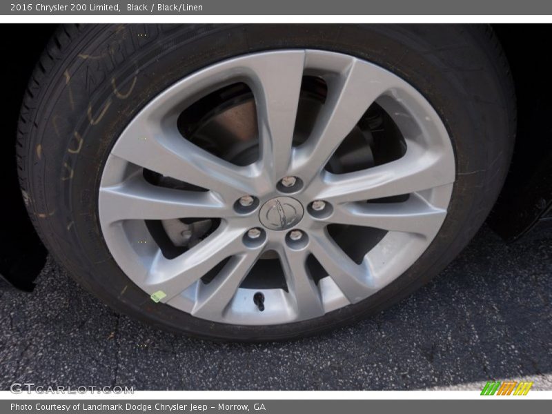 Black / Black/Linen 2016 Chrysler 200 Limited