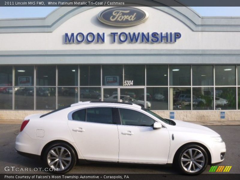 White Platinum Metallic Tri-Coat / Cashmere 2011 Lincoln MKS FWD