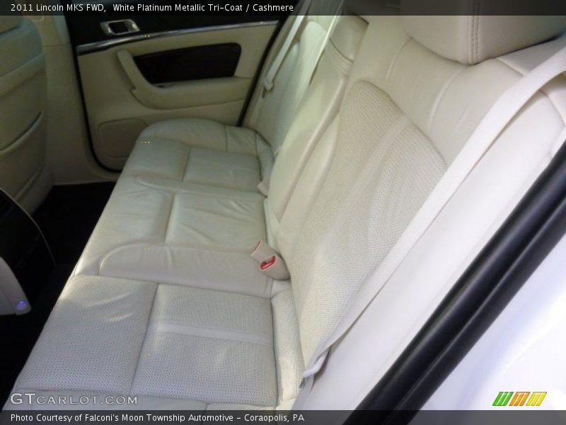 White Platinum Metallic Tri-Coat / Cashmere 2011 Lincoln MKS FWD