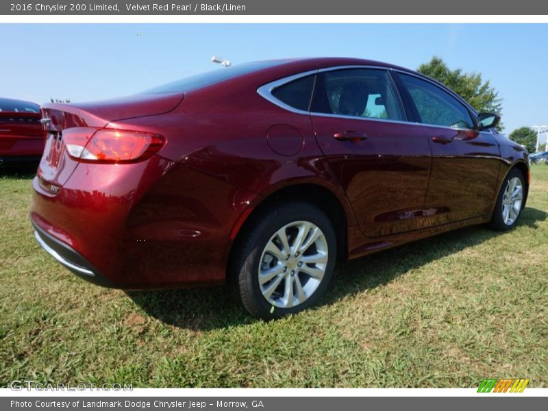 Velvet Red Pearl / Black/Linen 2016 Chrysler 200 Limited