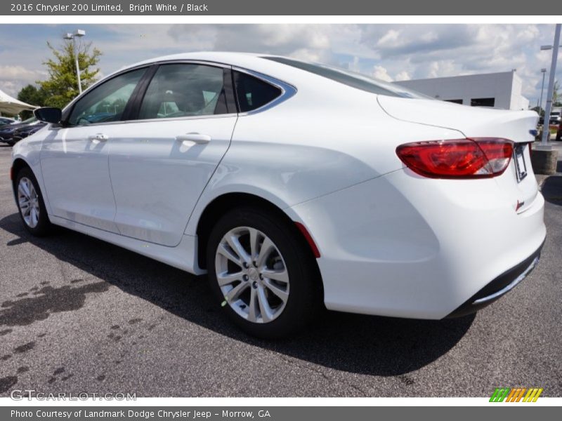 Bright White / Black 2016 Chrysler 200 Limited