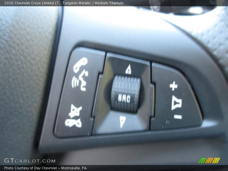 Tungsten Metallic / Medium Titanium 2016 Chevrolet Cruze Limited LT