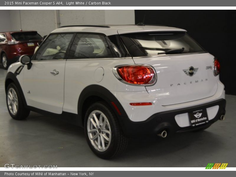 Light White / Carbon Black 2015 Mini Paceman Cooper S All4