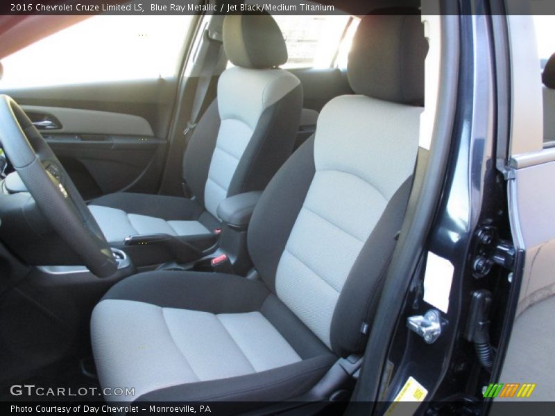 Blue Ray Metallic / Jet Black/Medium Titanium 2016 Chevrolet Cruze Limited LS