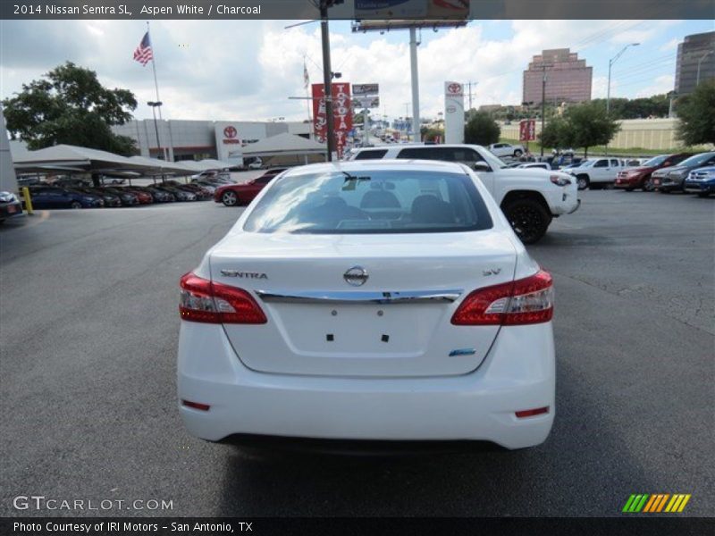 Aspen White / Charcoal 2014 Nissan Sentra SL