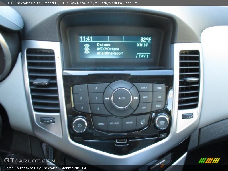 Blue Ray Metallic / Jet Black/Medium Titanium 2016 Chevrolet Cruze Limited LS