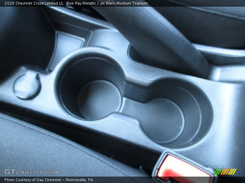 Blue Ray Metallic / Jet Black/Medium Titanium 2016 Chevrolet Cruze Limited LS