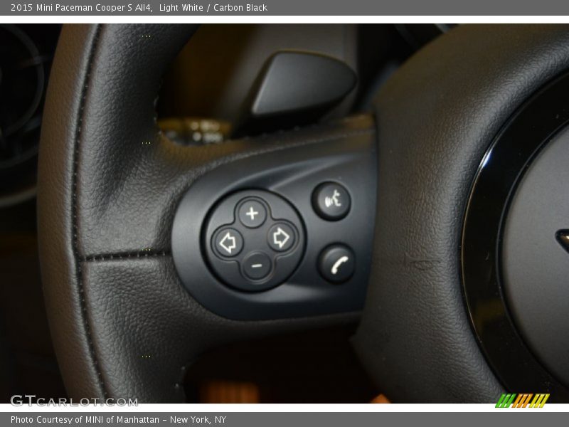Light White / Carbon Black 2015 Mini Paceman Cooper S All4