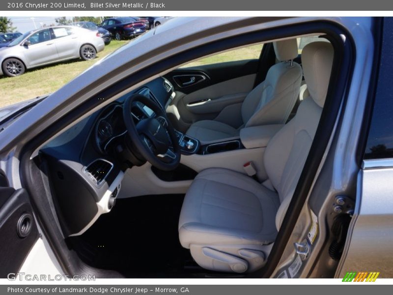 Front Seat of 2016 200 Limited