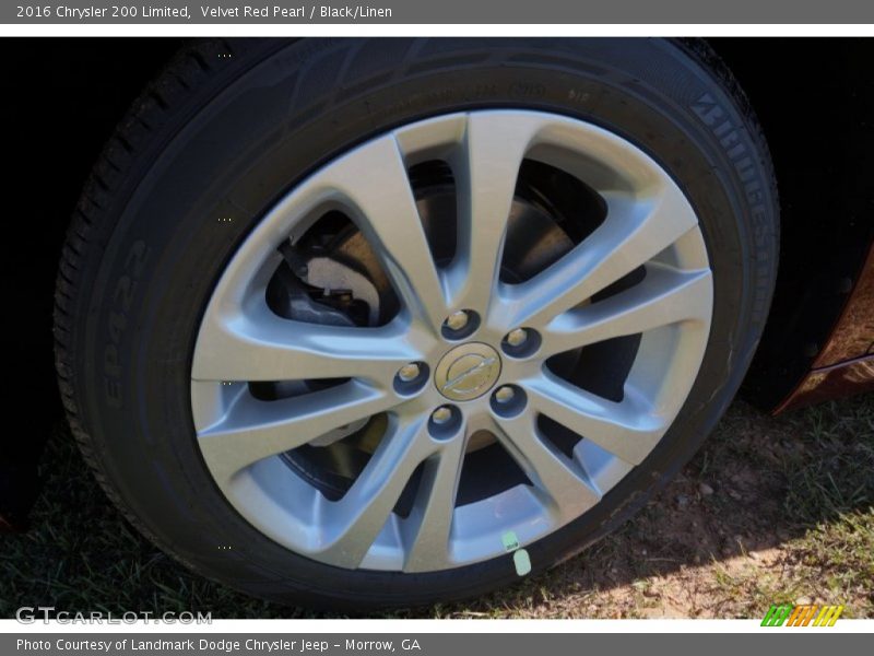 Velvet Red Pearl / Black/Linen 2016 Chrysler 200 Limited
