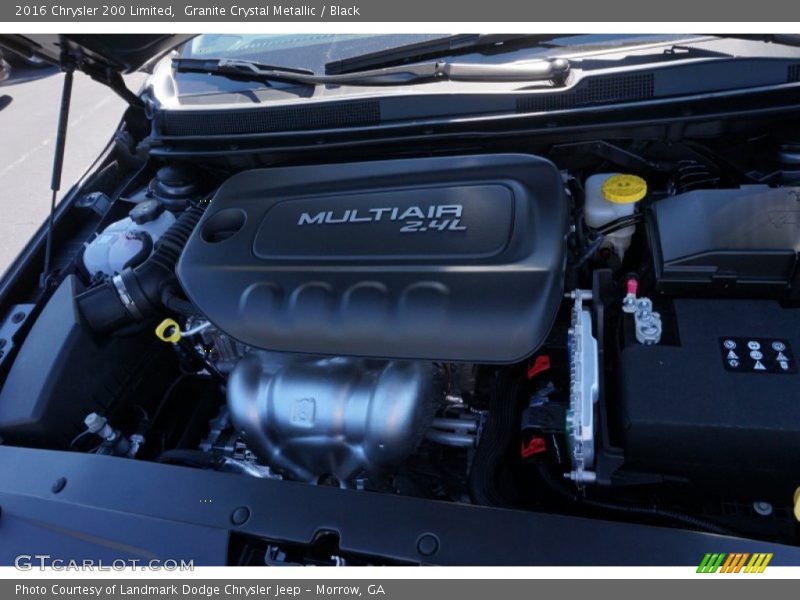 Granite Crystal Metallic / Black 2016 Chrysler 200 Limited