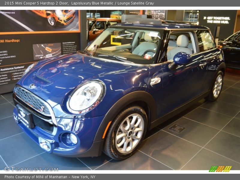 Front 3/4 View of 2015 Cooper S Hardtop 2 Door