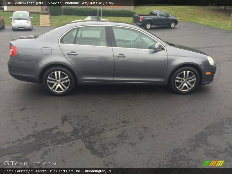 Platinum Grey Metallic / Grey 2006 Volkswagen Jetta 2.5 Sedan