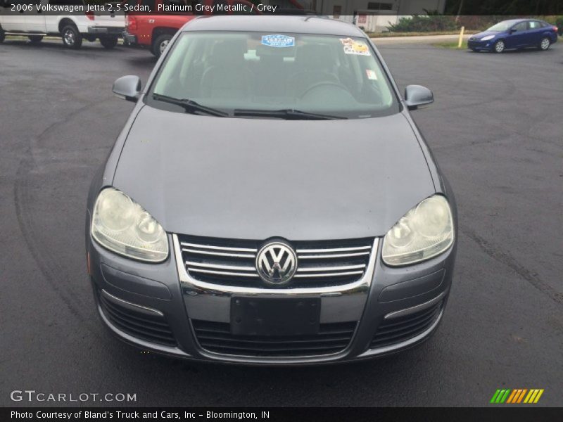 Platinum Grey Metallic / Grey 2006 Volkswagen Jetta 2.5 Sedan