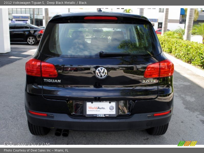 Deep Black Metallic / Black 2012 Volkswagen Tiguan S