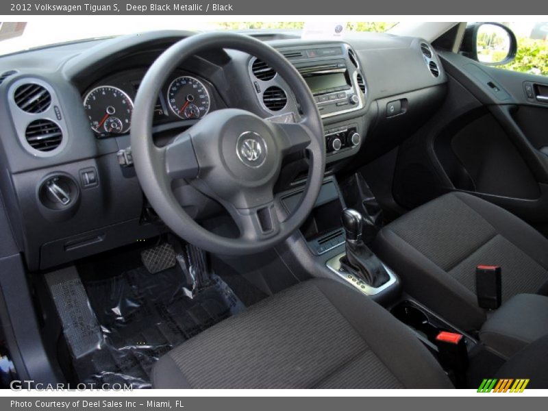  2012 Tiguan S Black Interior