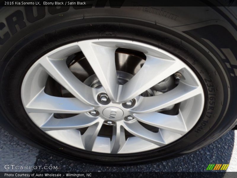 Ebony Black / Satin Black 2016 Kia Sorento LX