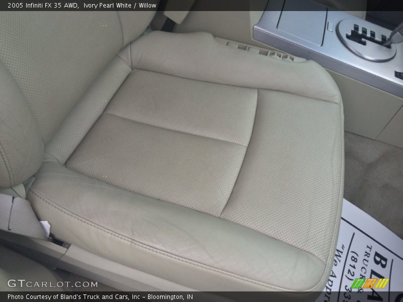 Ivory Pearl White / Willow 2005 Infiniti FX 35 AWD