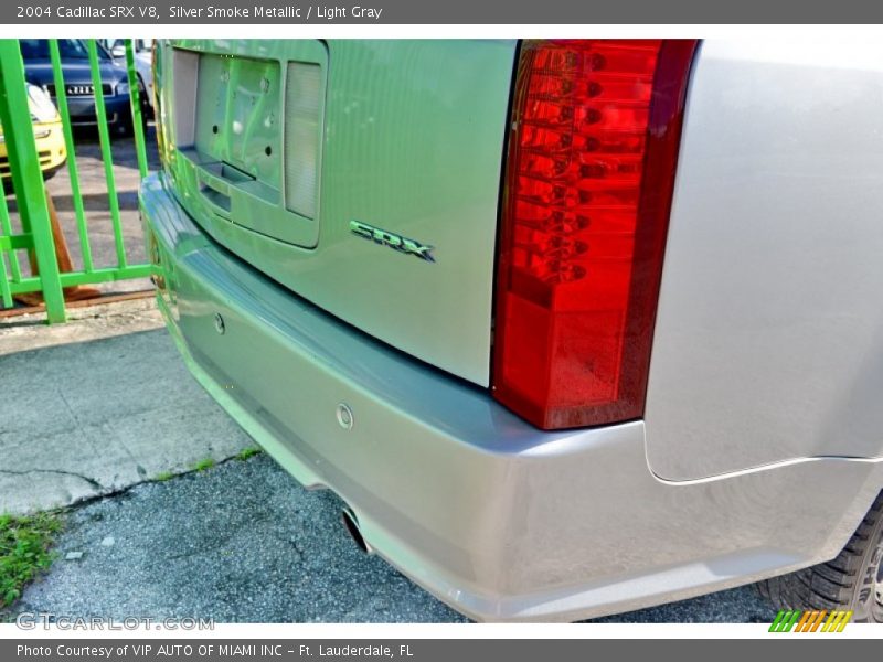 Silver Smoke Metallic / Light Gray 2004 Cadillac SRX V8