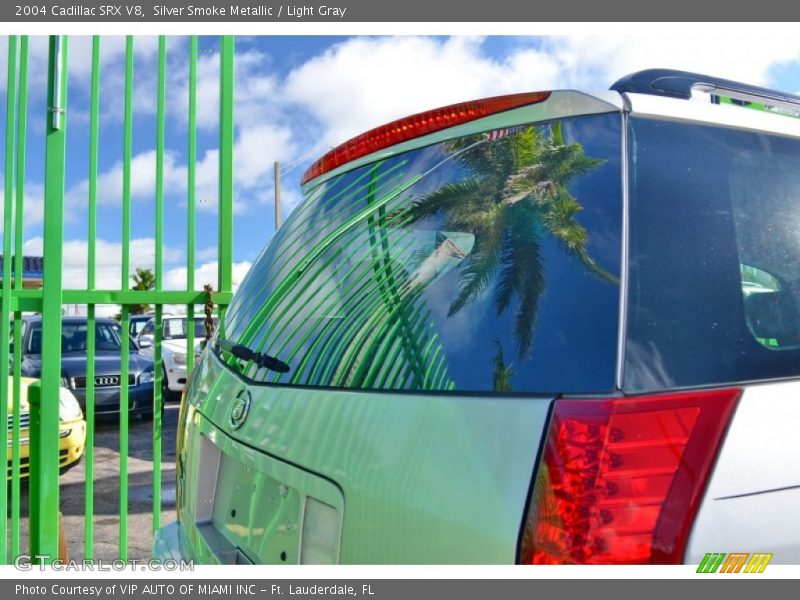 Silver Smoke Metallic / Light Gray 2004 Cadillac SRX V8