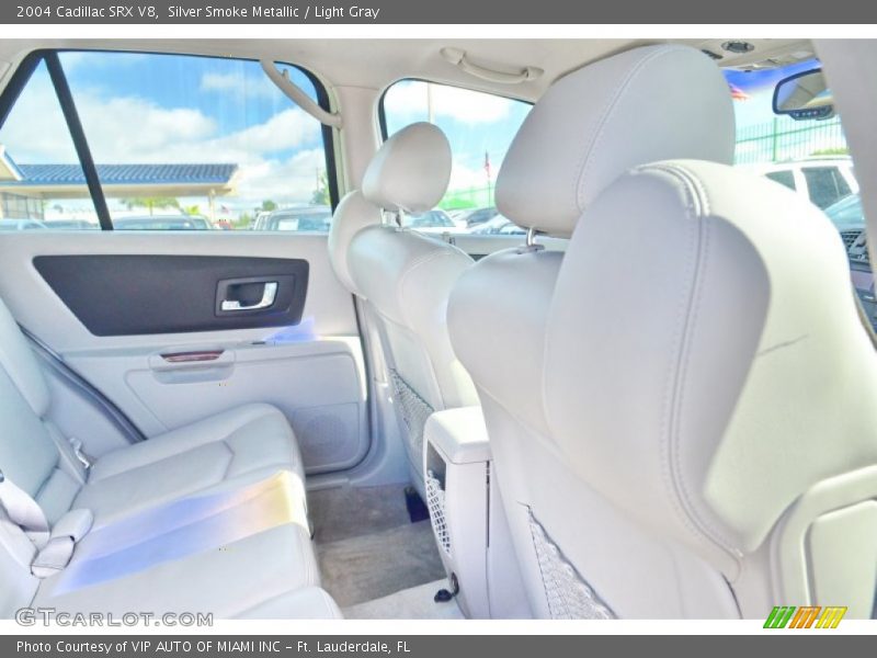 Silver Smoke Metallic / Light Gray 2004 Cadillac SRX V8