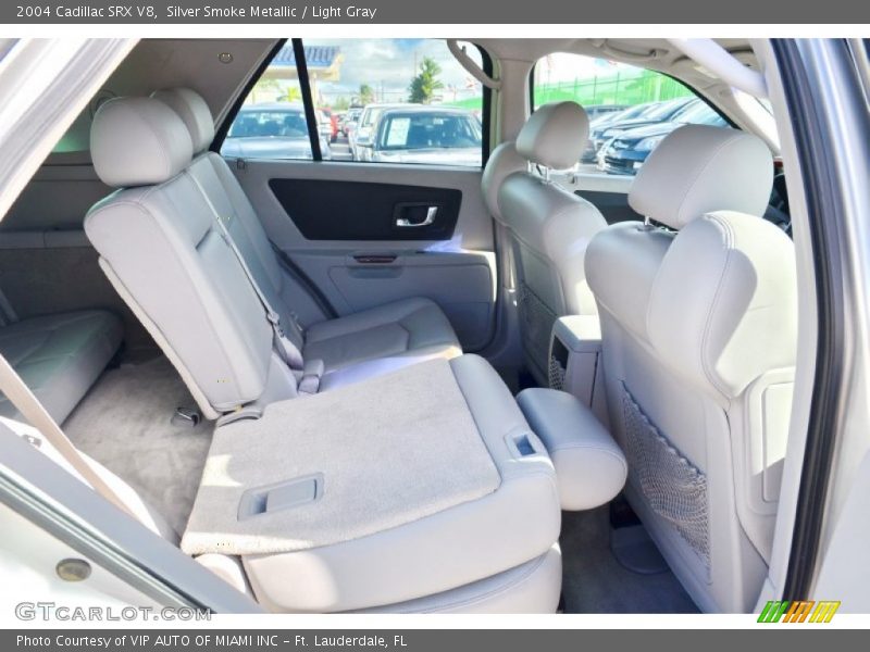 Silver Smoke Metallic / Light Gray 2004 Cadillac SRX V8