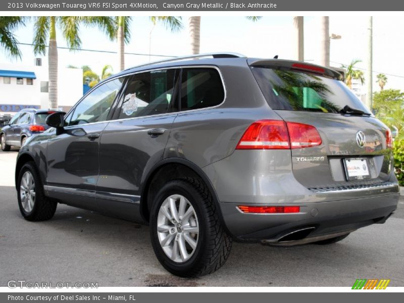 Canyon Gray Metallic / Black Anthracite 2013 Volkswagen Touareg VR6 FSI Sport 4XMotion