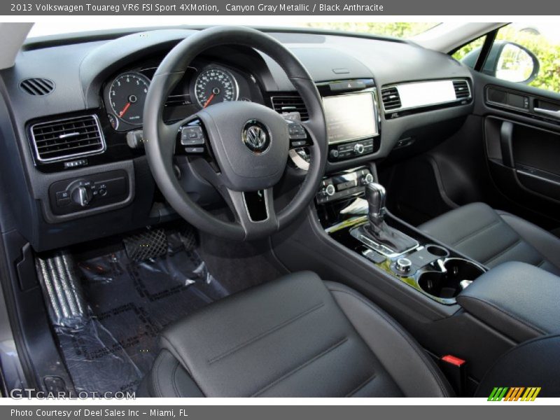  2013 Touareg VR6 FSI Sport 4XMotion Black Anthracite Interior