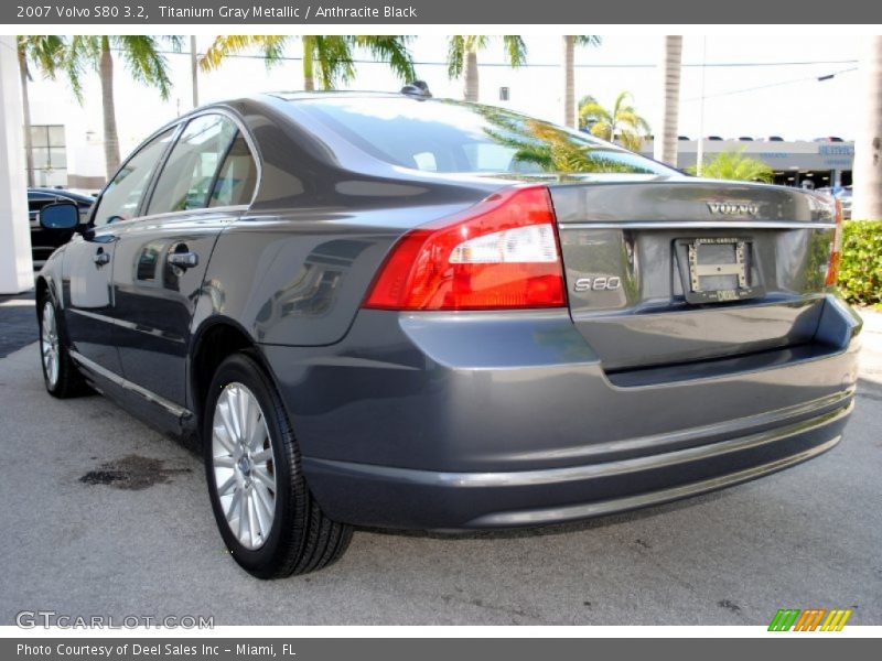 Titanium Gray Metallic / Anthracite Black 2007 Volvo S80 3.2