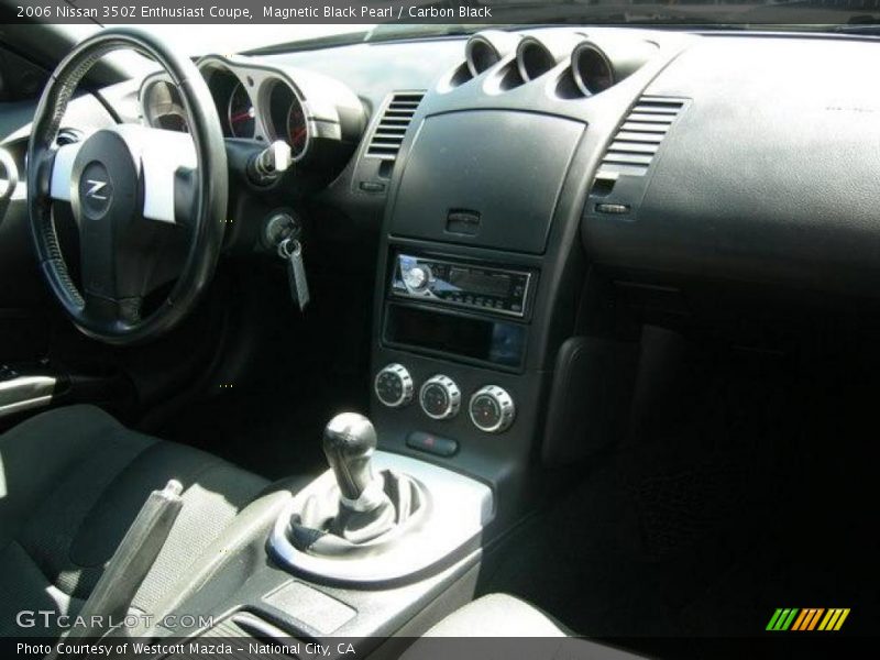 Magnetic Black Pearl / Carbon Black 2006 Nissan 350Z Enthusiast Coupe