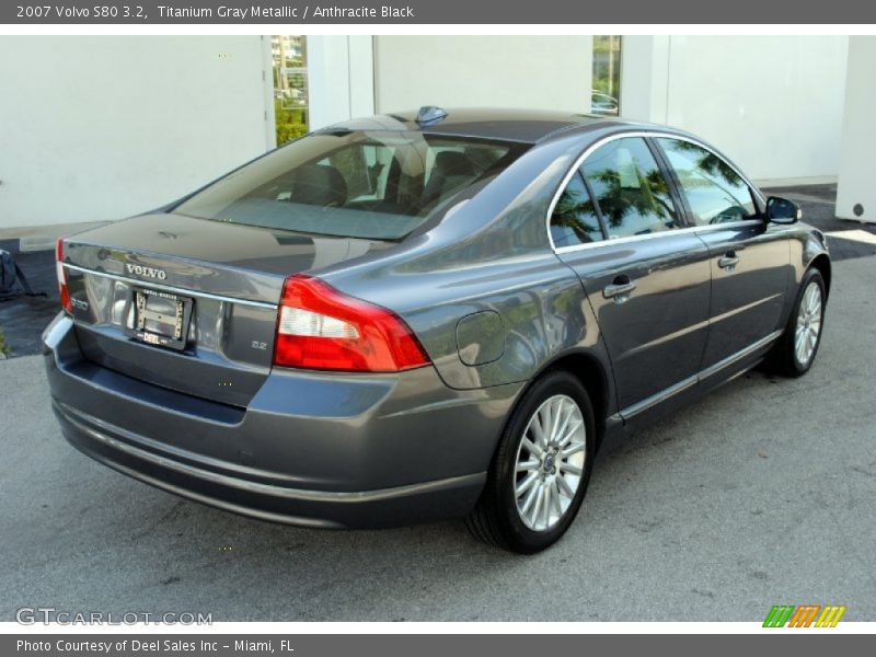 Titanium Gray Metallic / Anthracite Black 2007 Volvo S80 3.2