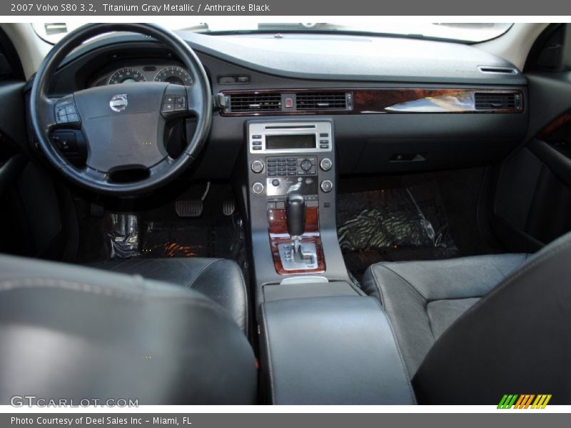 Titanium Gray Metallic / Anthracite Black 2007 Volvo S80 3.2