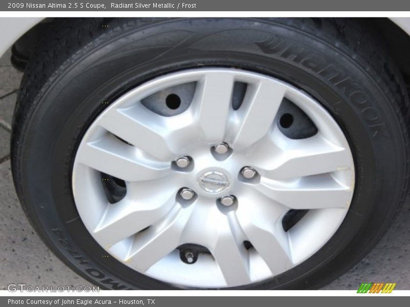 Radiant Silver Metallic / Frost 2009 Nissan Altima 2.5 S Coupe