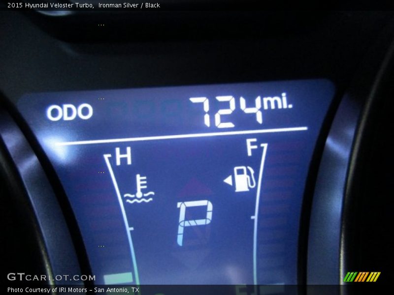Ironman Silver / Black 2015 Hyundai Veloster Turbo