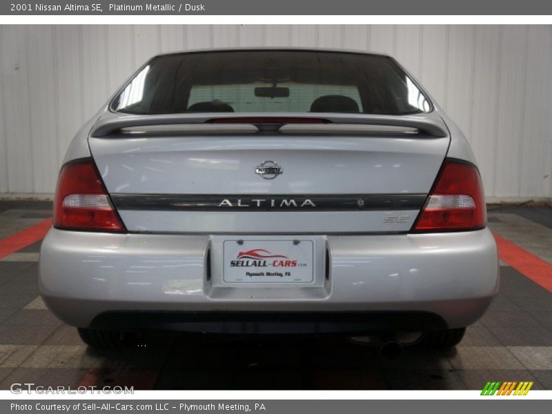 Platinum Metallic / Dusk 2001 Nissan Altima SE