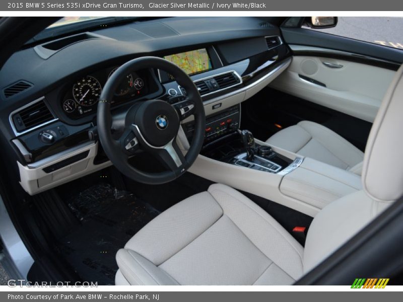 Glacier Silver Metallic / Ivory White/Black 2015 BMW 5 Series 535i xDrive Gran Turismo